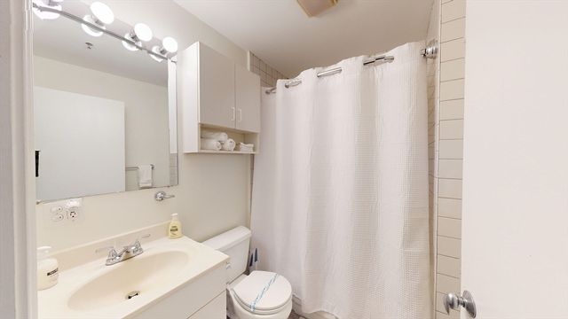19 Stanhope Street 1D, Boston, MA 02116