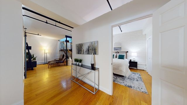 19 Stanhope Street 1D, Boston, MA 02116