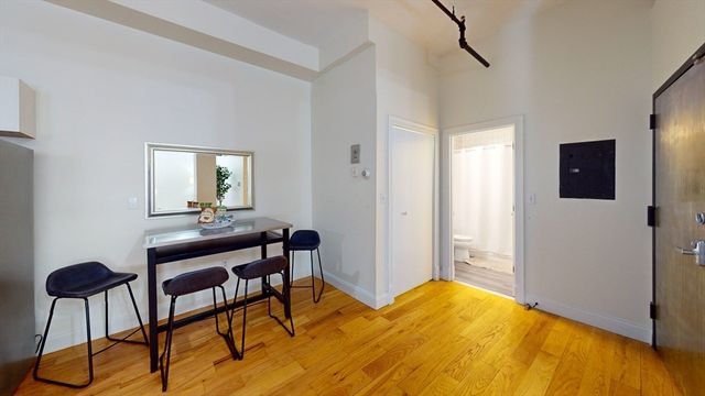 19 Stanhope Street 1D, Boston, MA 02116