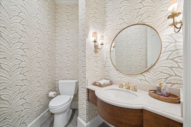 2211 Dunraven Lane, Houston, TX 77019