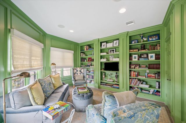 2211 Dunraven Lane, Houston, TX 77019