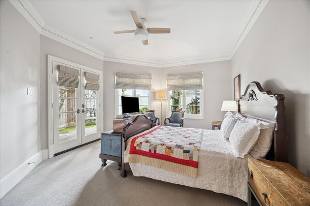 2211 Dunraven Lane, Houston, TX 77019