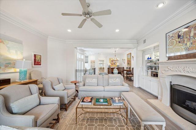 2211 Dunraven Lane, Houston, TX 77019