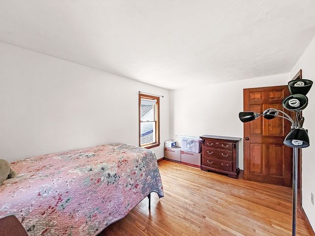 6 Philip St, Hudson, MA 01749