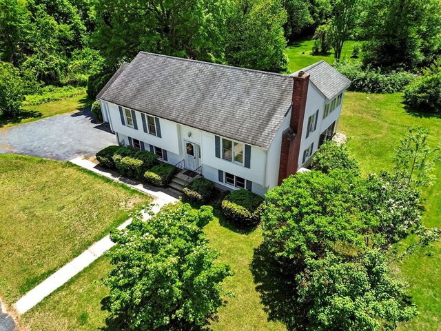6 Philip St, Hudson, MA 01749