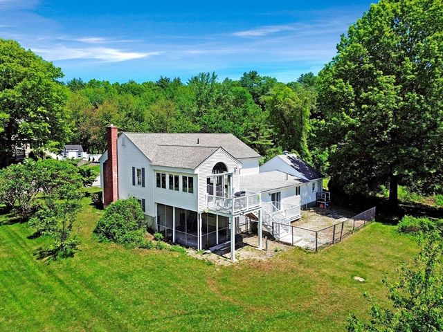 6 Philip St, Hudson, MA 01749