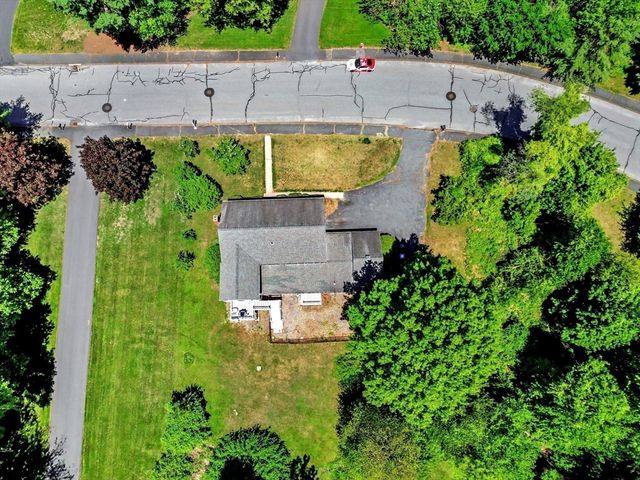6 Philip St, Hudson, MA 01749