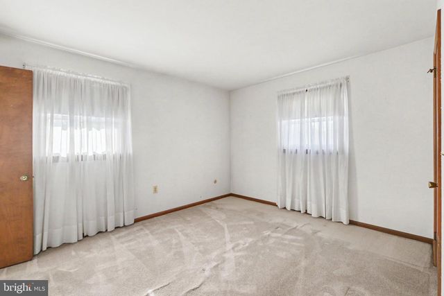 1911 MARY LANE, Carlisle, PA 17013