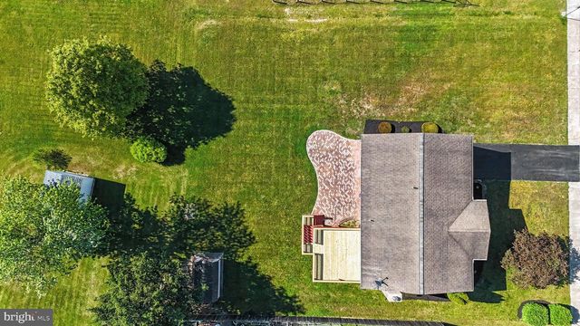 1911 MARY LANE, Carlisle, PA 17013