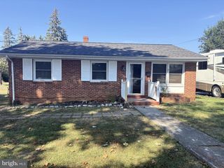 2325 WILSON BLVD, Winchester, VA 22601