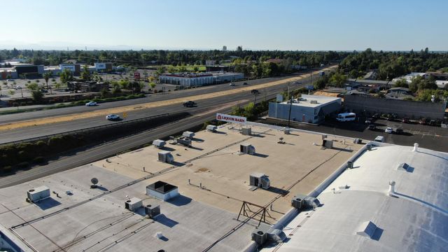 2627 Bechelli Lane, Redding, CA 96002