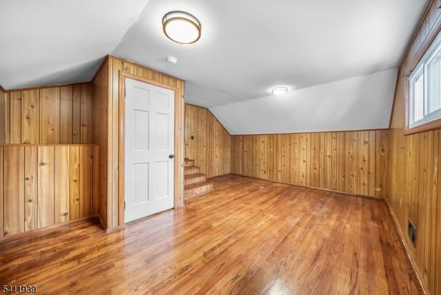 132 Camden Rd, Parsippany-troy Hills Twp., NJ 07054