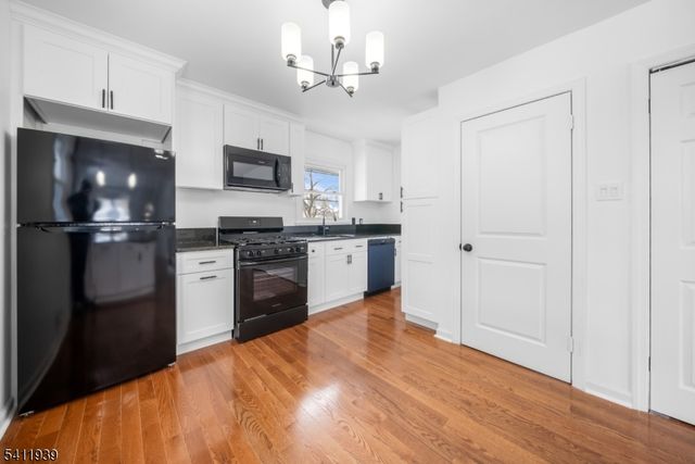 132 Camden Rd, Parsippany-troy Hills Twp., NJ 07054