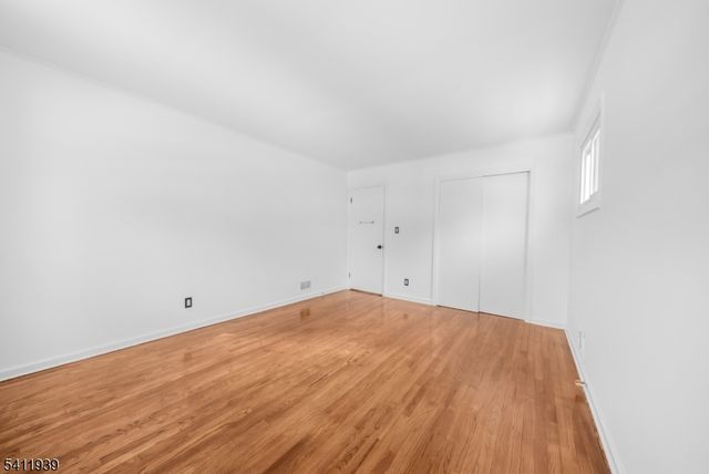 132 Camden Rd, Parsippany-troy Hills Twp., NJ 07054