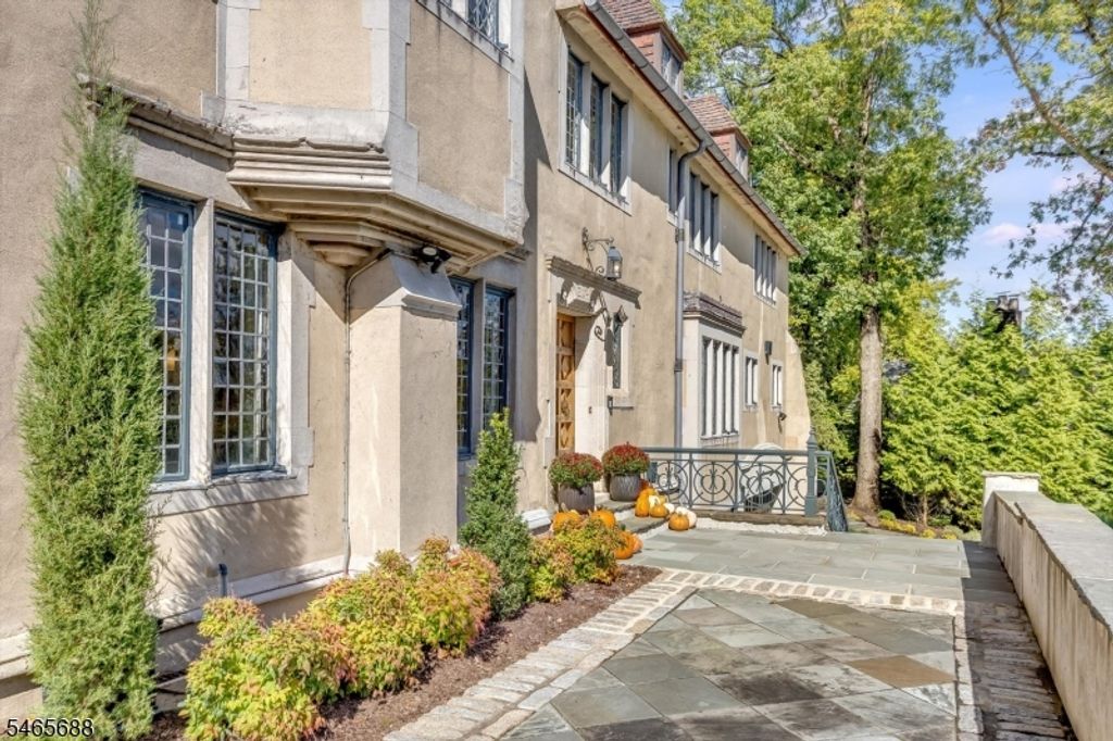 310 Highland Ave, Montclair Twp., NJ 07043 — photo 4