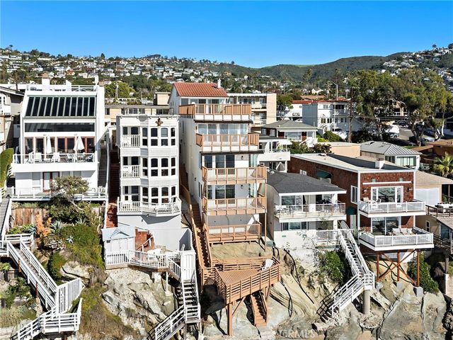 1045 Gaviota Drive B, Laguna Beach, CA 92651