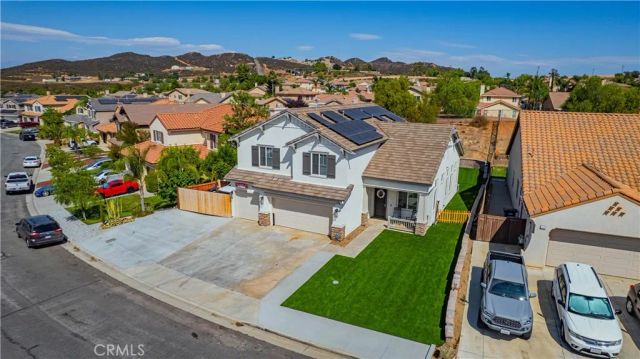 33778 Wagon Train Drive, Wildomar, CA 92595