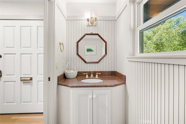 632 S. Grand Avenue, Pasadena, CA 91105