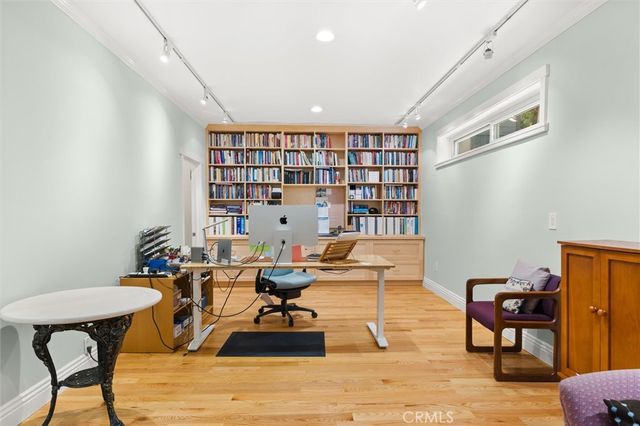 632 S. Grand Avenue, Pasadena, CA 91105