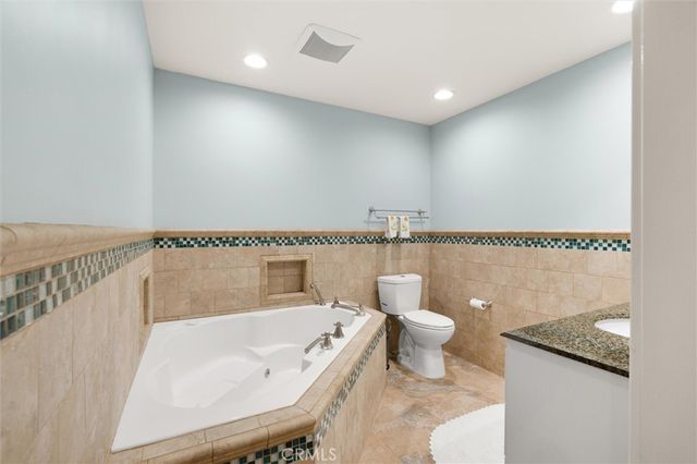 632 S. Grand Avenue, Pasadena, CA 91105