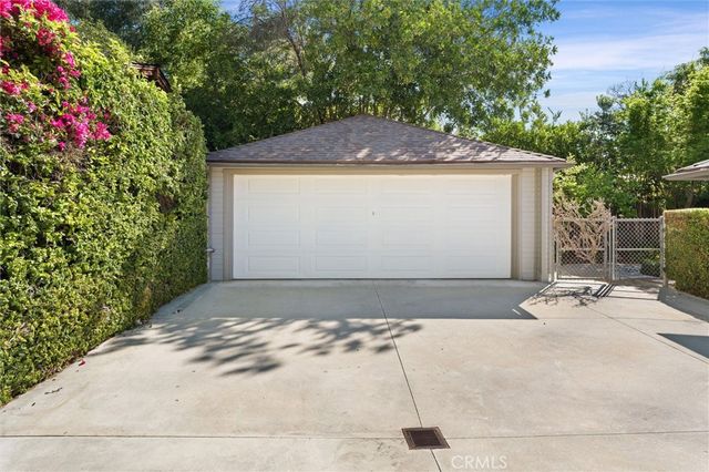 632 S. Grand Avenue, Pasadena, CA 91105