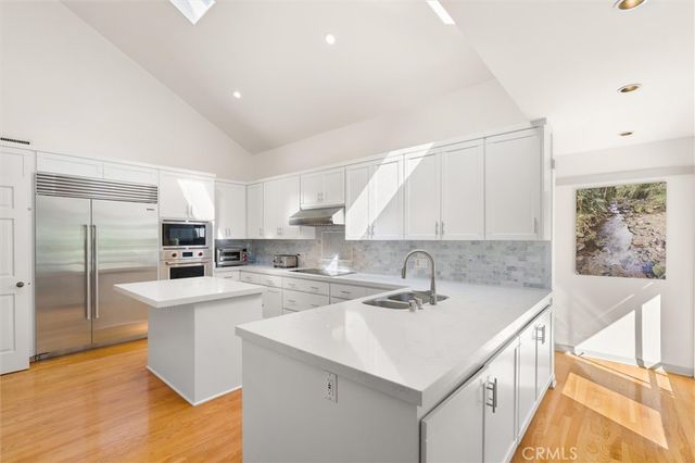 632 S. Grand Avenue, Pasadena, CA 91105