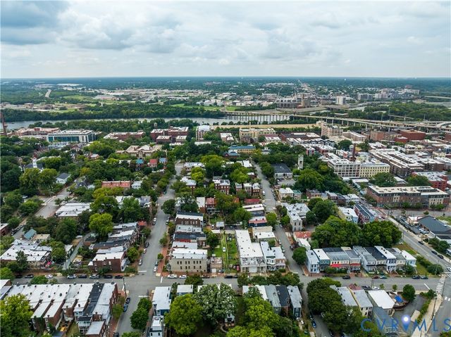 2216 E Marshall St, Richmond, VA 23223