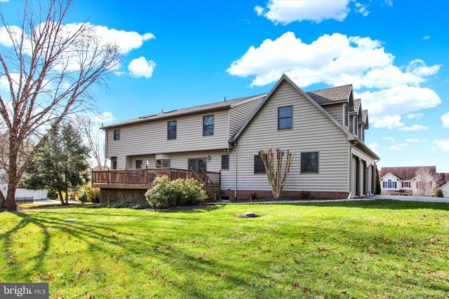 3674 EAGLE RIDGE CT, Hanover, PA 17331