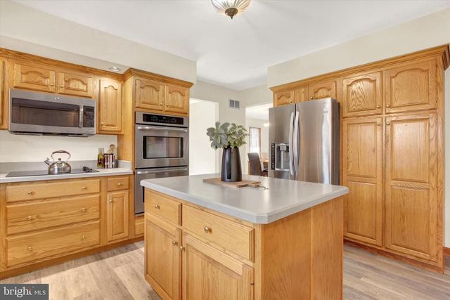 3674 EAGLE RIDGE CT, Hanover, PA 17331