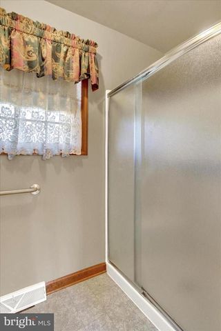 3674 EAGLE RIDGE CT, Hanover, PA 17331