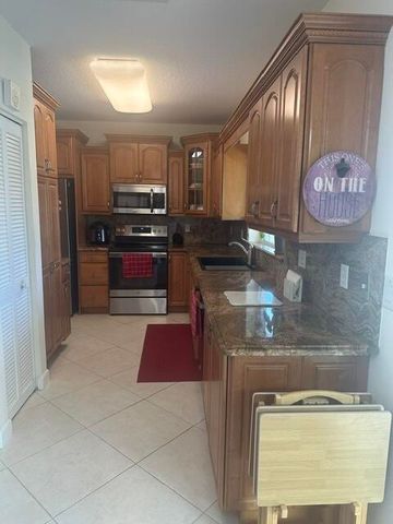 9682 Vía Emilie, Boca Raton, FL 33428