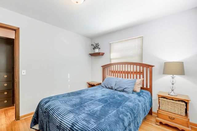 654 N Burns Ave, Valley Center, KS 67147