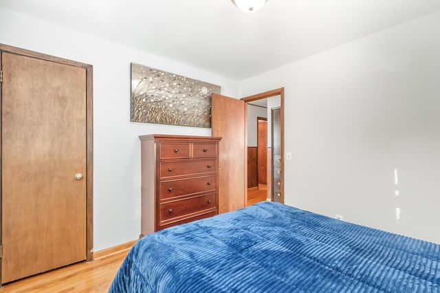 654 N Burns Ave, Valley Center, KS 67147