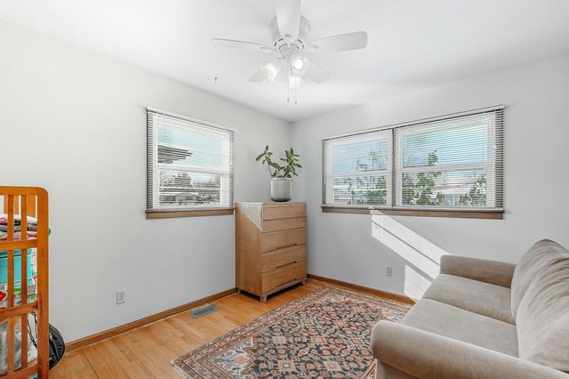 654 N Burns Ave, Valley Center, KS 67147