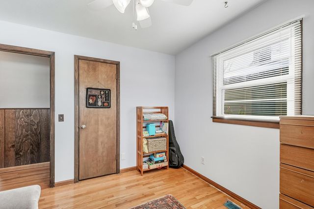 654 N Burns Ave, Valley Center, KS 67147