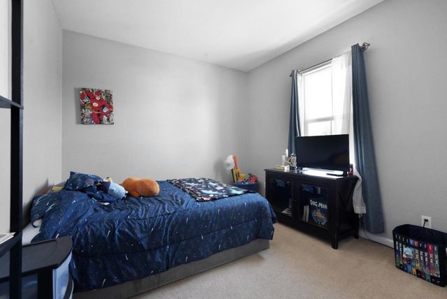 5305 Cottage Cove Dr, Riverbank, CA 95367