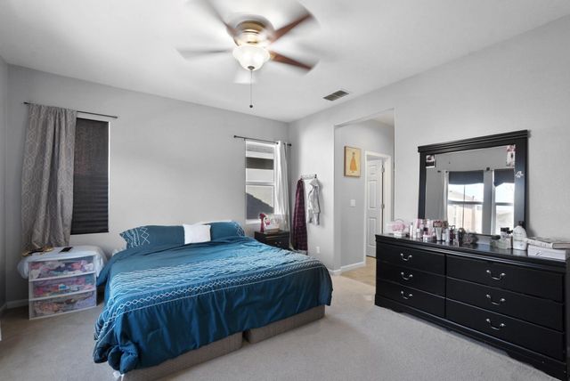 5305 Cottage Cove Dr, Riverbank, CA 95367