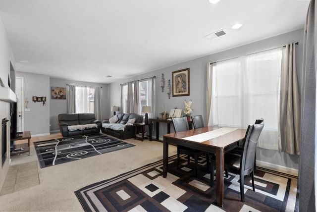 5305 Cottage Cove Dr, Riverbank, CA 95367