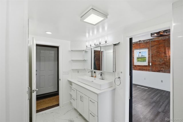 436 E Milwaukee Street 8, Detroit, MI 48202