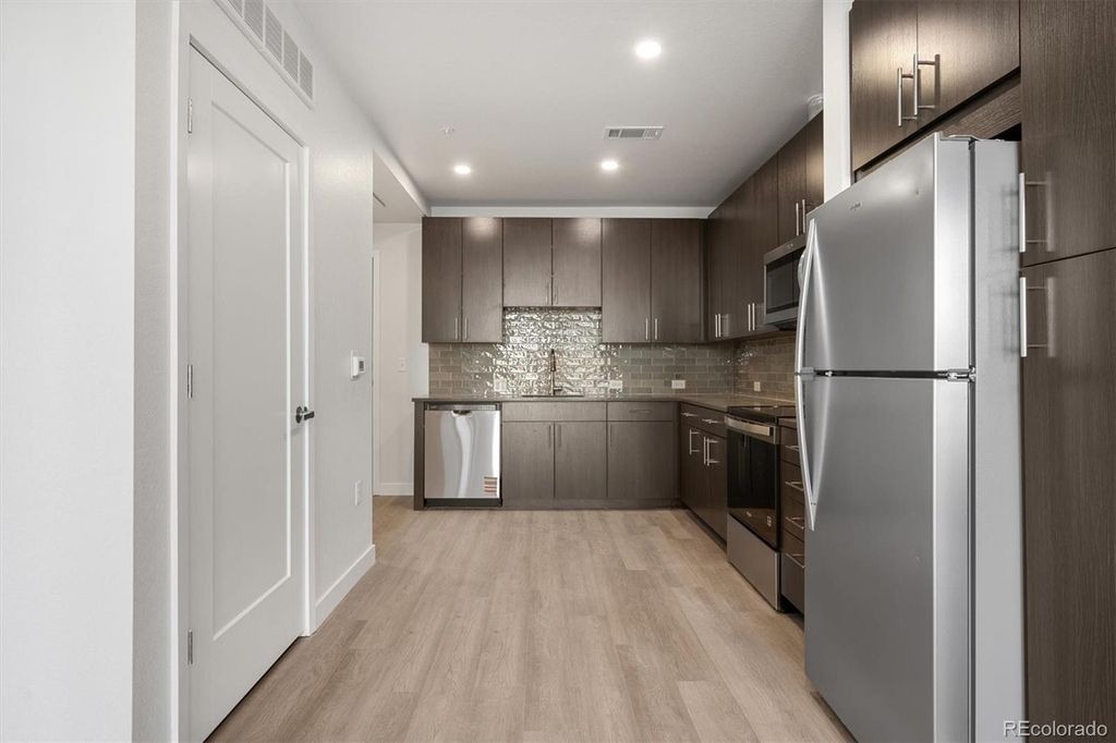 639 29th Street 211, Denver, CO 80205