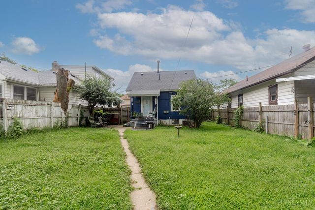 2419 St Charles Avenue, Dayton, OH 45410