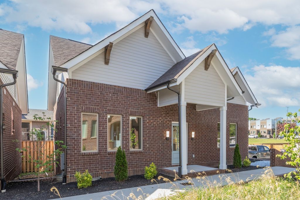 1711 5th Ave N Unit 3, Nashville, TN 37208