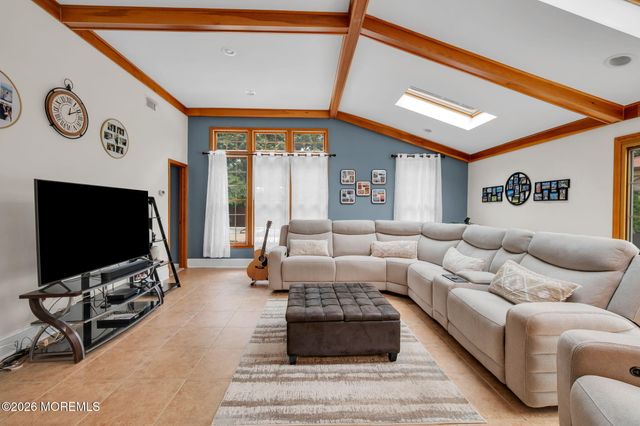 24 Village Lane, Middletown, NJ 07748