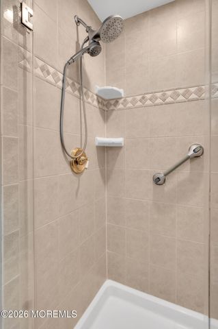 24 Village Lane, Middletown, NJ 07748