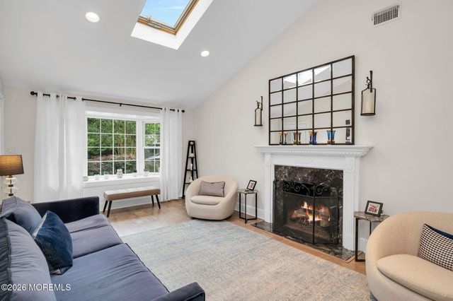 24 Village Lane, Middletown, NJ 07748