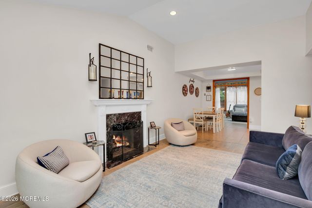 24 Village Lane, Middletown, NJ 07748