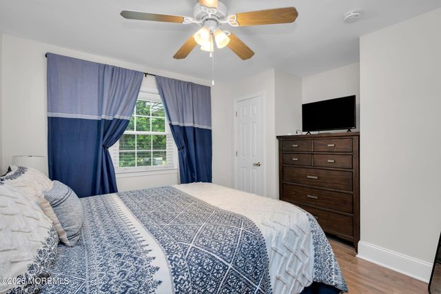24 Village Lane, Middletown, NJ 07748