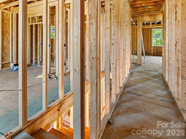 914 Newport Court, Asheville, NC 28806