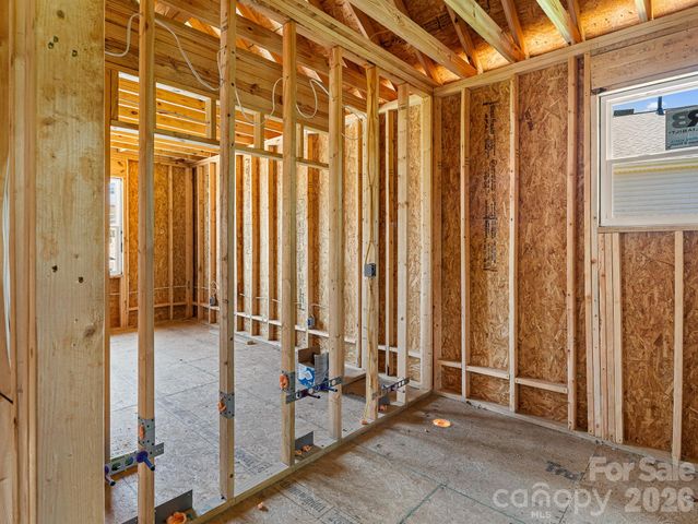 914 Newport Court, Asheville, NC 28806