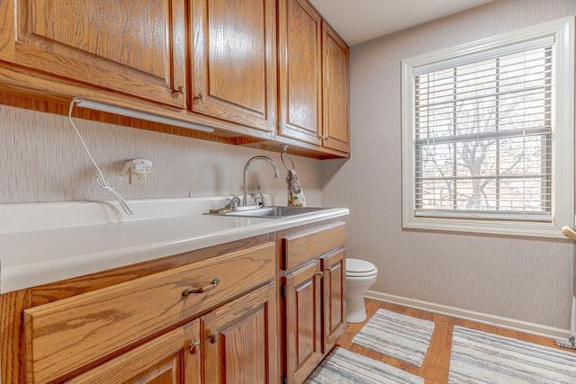 806 W Mueller St, Paragould, AR 72450